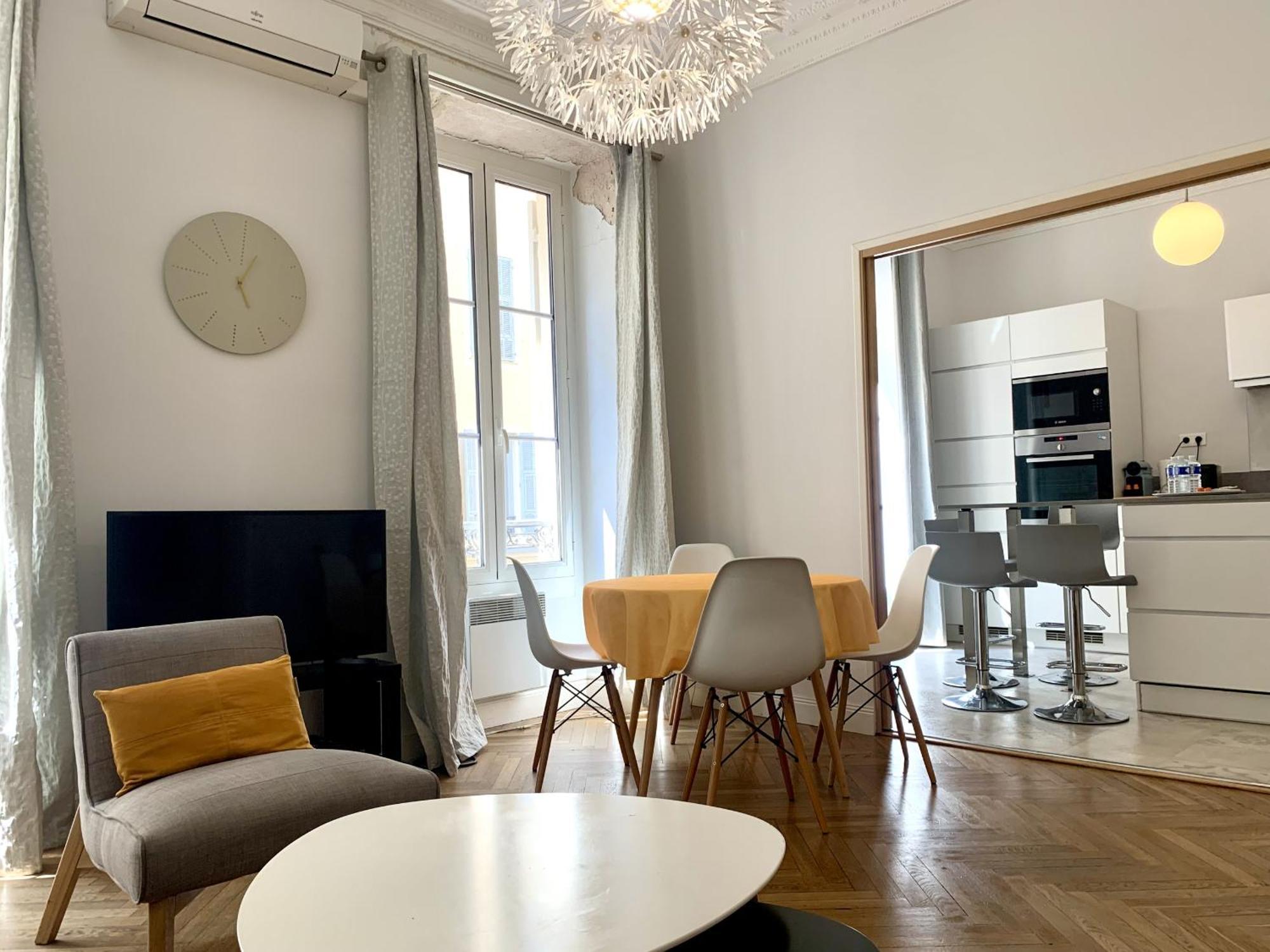 Aparthotel Riviera - 2 Minutes De La Plage - Exceptionnel 2 Chambres Ac - Balcon Meyerbeer 1 نيس المظهر الخارجي الصورة